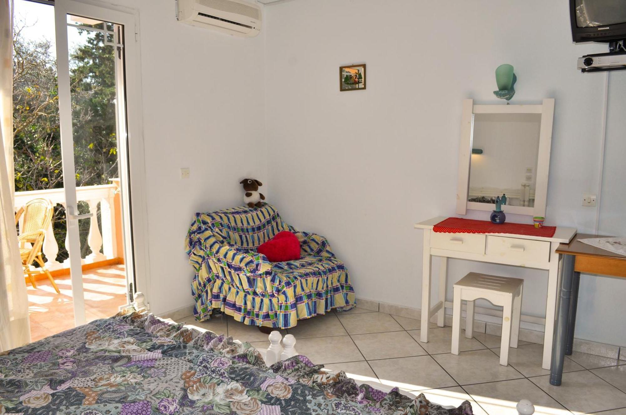 Appartamento Holiday House Letta In A Very Quiet Location - Agios Gordios Beach Esterno foto